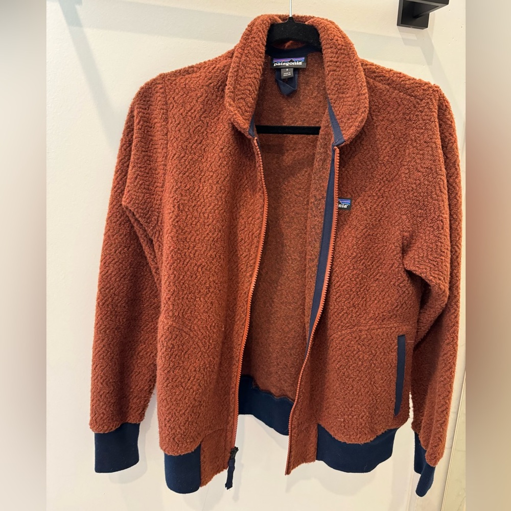 Women’s Patagonia wool jacket in great condition